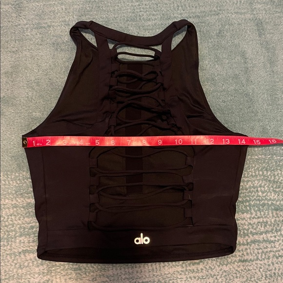 ALO Yoga strappy back cropped Black Top - Picture 5 of 10